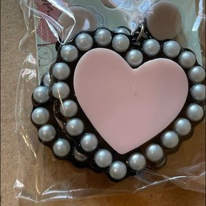 Beautiful big pink heart,brand new no tag